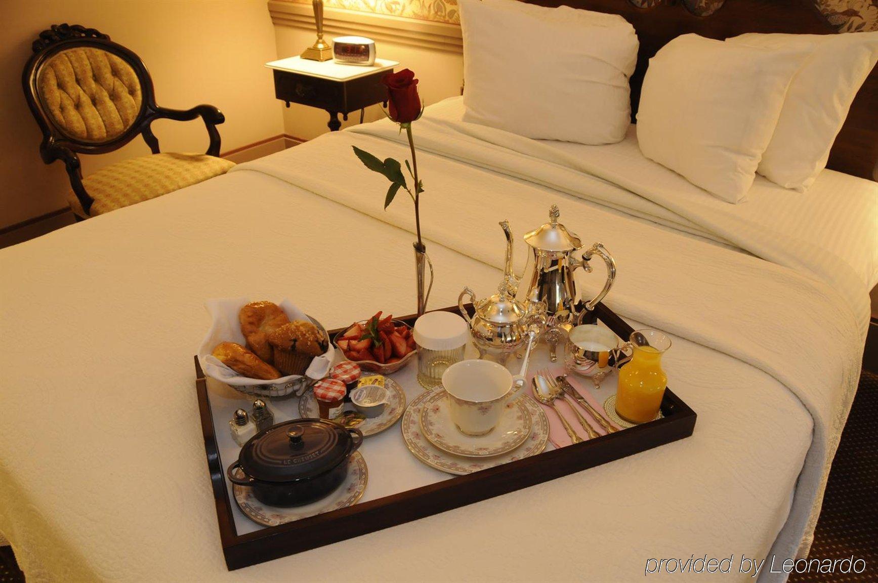 The Clarkson Inn Potsdam Bilik gambar